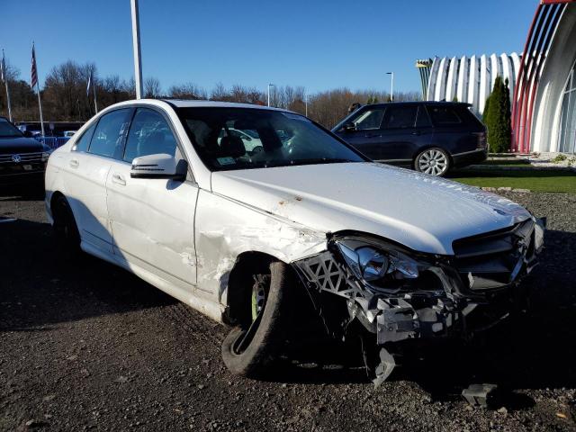 WDDGF8AB8DR282424 - 2013 MERCEDES-BENZ C 300 4MATIC WHITE photo 1