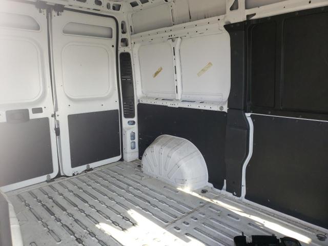 3C6TRVCG9JE138970 - 2018 RAM PROMASTER 2500 HIGH أبيض صورة 11