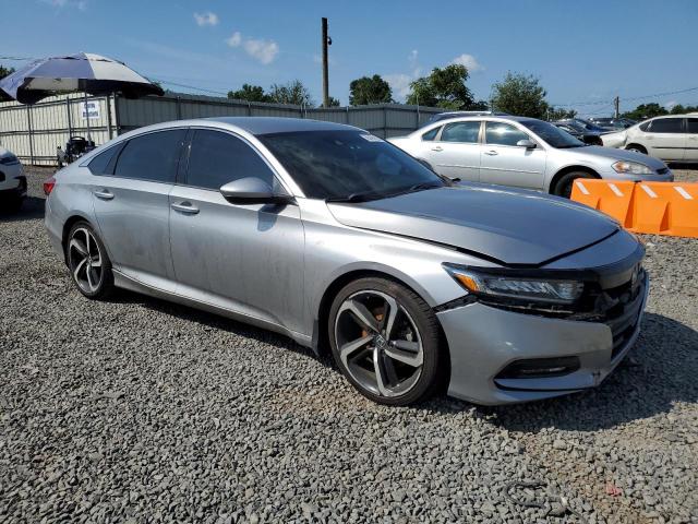1HGCV1F39JA110824 - 2018 HONDA ACCORD SPORT 银色 照片 4