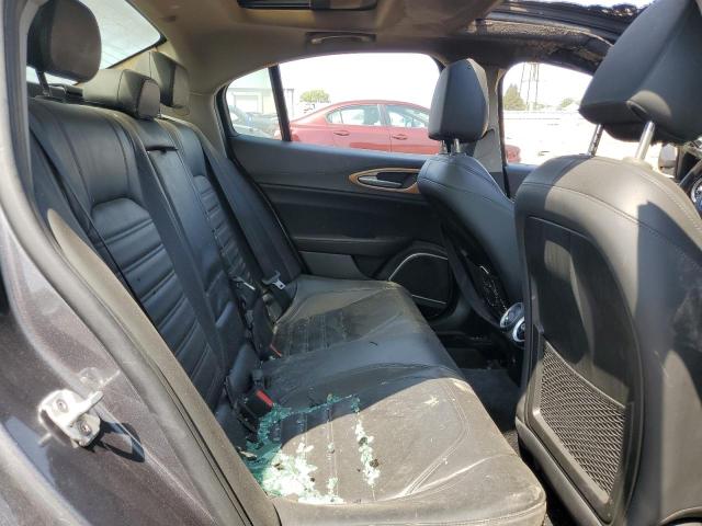 ZARFAEEN2J7567253 - 2018 ALFA ROMEO GIULIA TI Q4 CHARCOAL photo 10