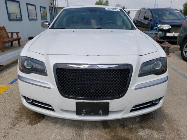 2C3CCAST8DH544947 - 2013 CHRYSLER 300C LUXURY WHITE photo 5