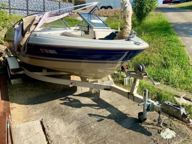 BL3A01CSD394 - 1994 BAYL BOAT W/TRL TWO TONE photo 1
