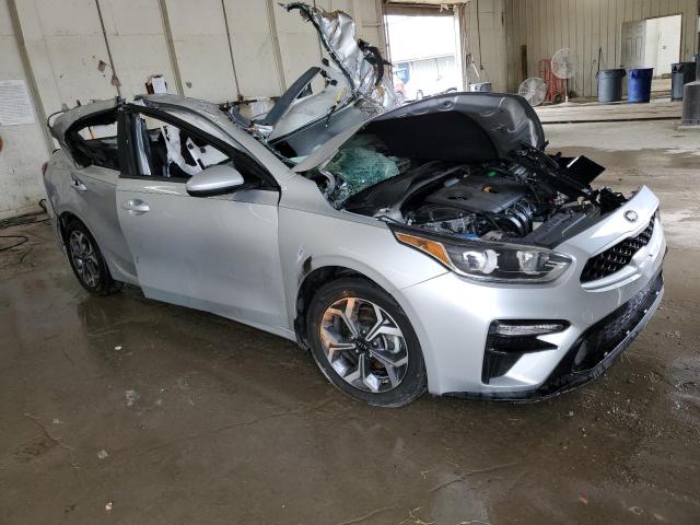 3KPF24AD8KE095494 - 2019 KIA FORTE FE SILVER photo 4