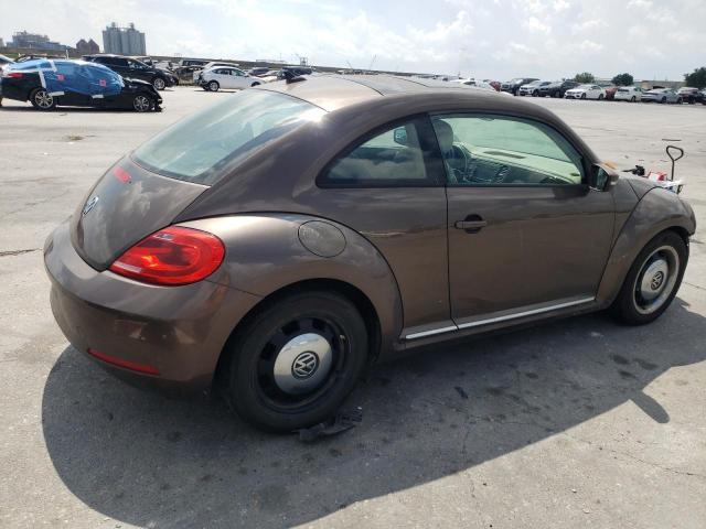 3VWJX7AT2DM613903 - 2013 VOLKSWAGEN BEETLE BROWN photo 3