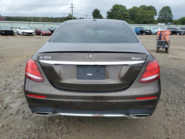 WDDZF4KB0HA231424 - 2017 MERCEDES-BENZ 115 D 300 4MATIC BROWN photo 6