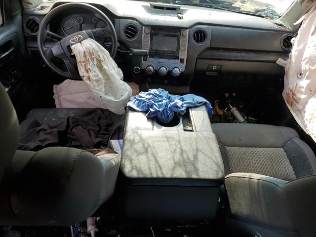 5TFCY5F19GX019697 - 2016 TOYOTA TUNDRA DOUBLE CAB SR/SR5 WHITE photo 8