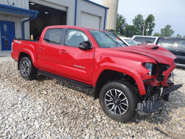3TMCZ5AN1PM588427 - 2023 TOYOTA TACOMA DOUBLE CAB أحمر صورة 4