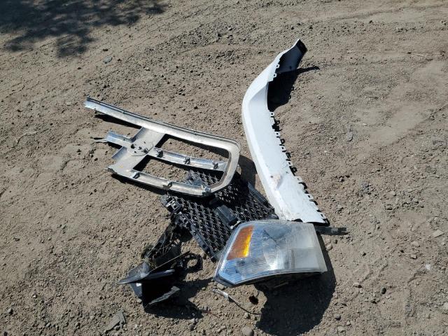 3C6RR7KGXPG572352 - 2023 RAM 1500 CLASSIC TRADESMAN WHITE photo 12