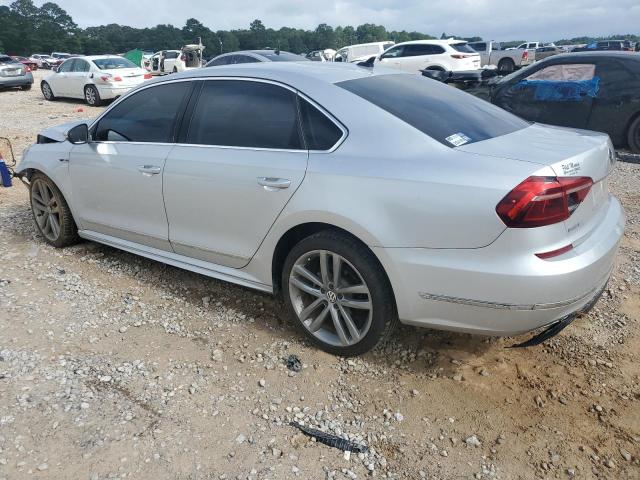 1VWDT7A3XHC056027 - 2017 VOLKSWAGEN PASSAT R-LINE Silber Foto 2