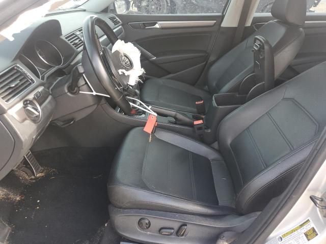 1VWDT7A3XHC056027 - 2017 VOLKSWAGEN PASSAT R-LINE Silber Foto 7