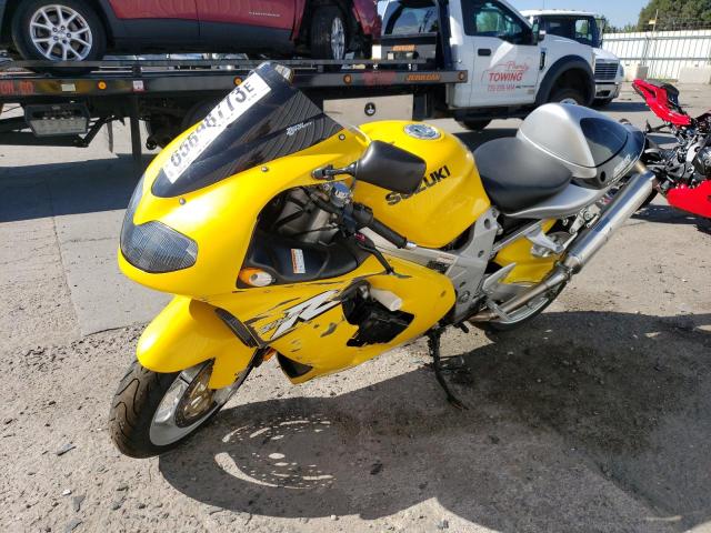 JS1VT52A2Y2101342 - 2000 SUZUKI TL1000 R YELLOW photo 2