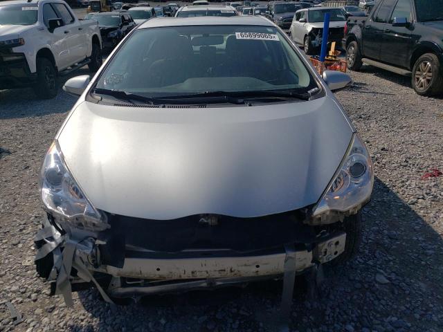 JTDKDTB32E1073801 - 2014 TOYOTA PRIUS C SILVER photo 5