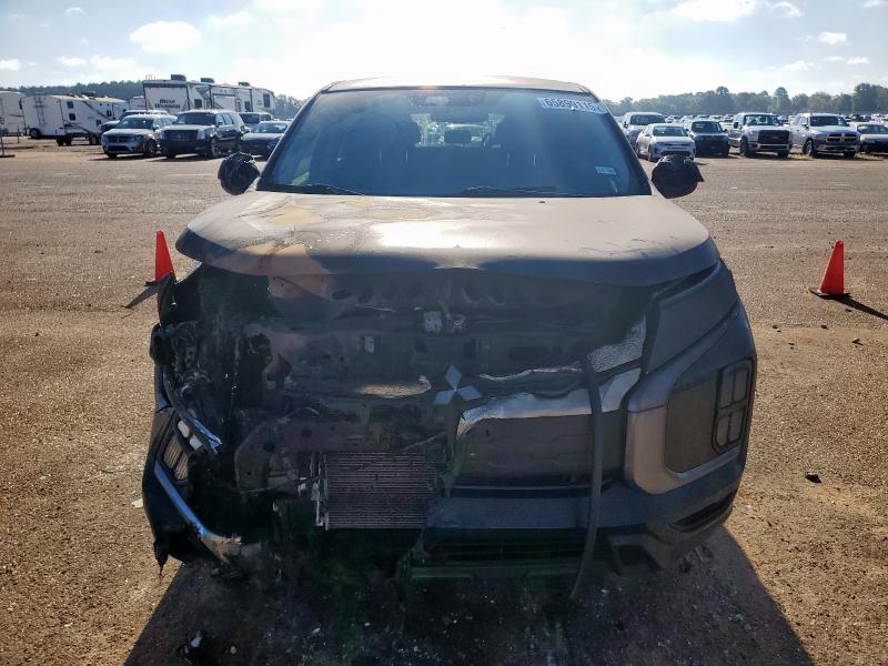 JA4APUAU2NU017756 - 2022 MITSUBISHI OUTLANDER ES შავი ფოტო 5