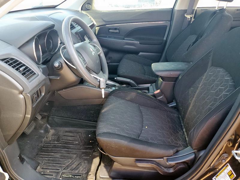 JA4APUAU2NU017756 - 2022 MITSUBISHI OUTLANDER ES შავი ფოტო 7