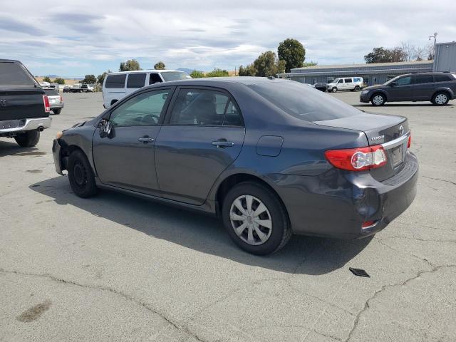 JTDBU4EEXB9158935 - 2011 TOYOTA COROLLA BASE Szary zdjęcie 2