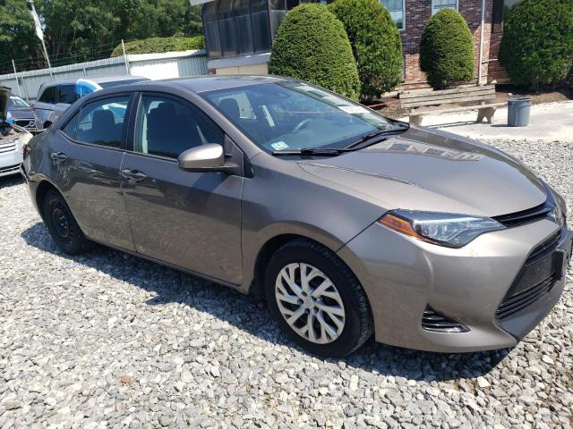 2T1BURHE8JC034907 - 2018 TOYOTA COROLLA L Қоңыр фото 4