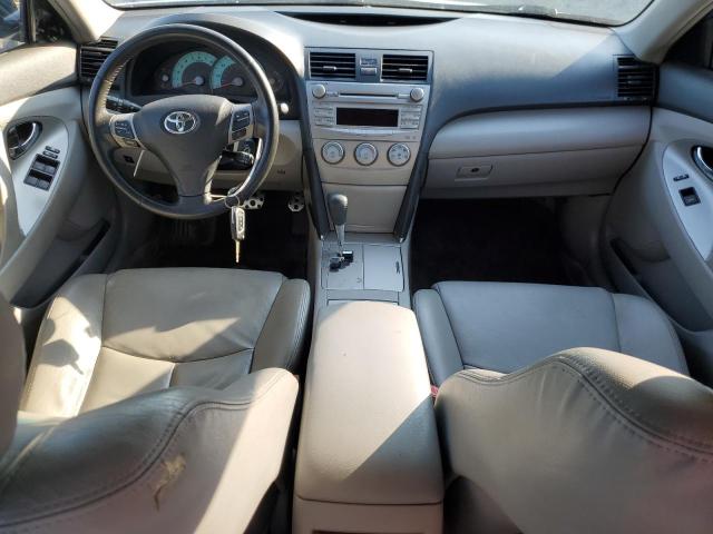 4T1BF3EK6BU203646 - 2011 TOYOTA CAMRY BASE SILVER photo 8