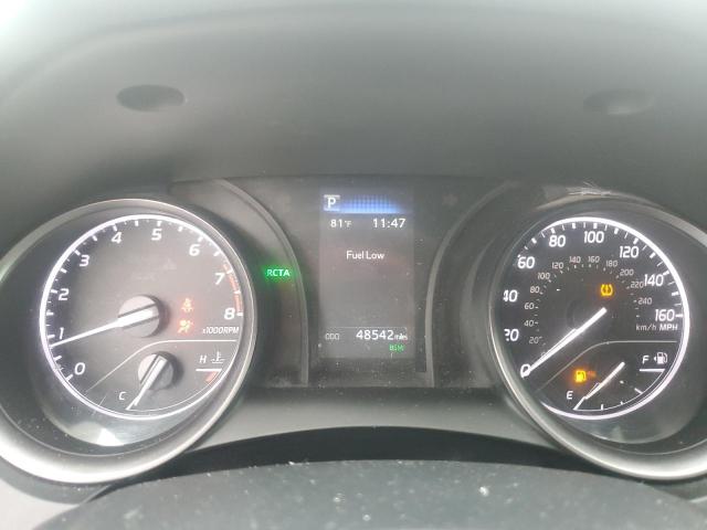 4T1T11AK6PU112803 - 2023 TOYOTA CAMRY SE NIGHT SHADE WHITE photo 9