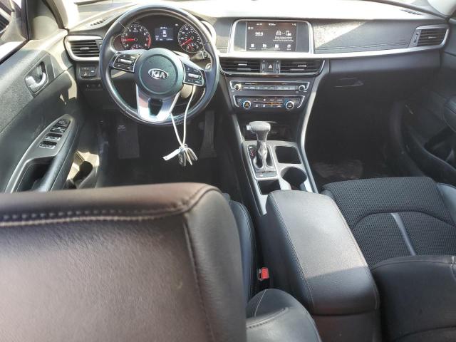 5XXGT4L35KG358845 - 2019 KIA OPTIMA LX Қызыл фото 8