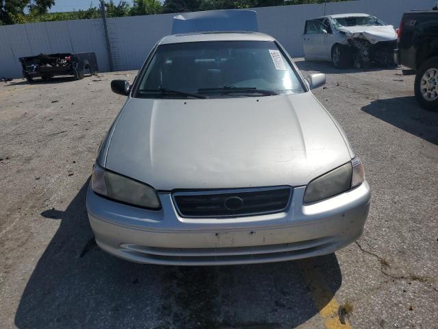 4T1BF22K81U127618 - 2001 TOYOTA CAMRY LE SILVER photo 5