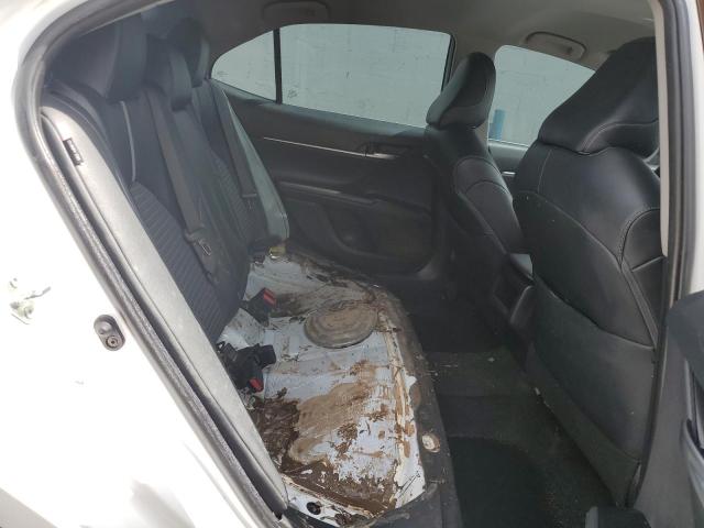 4T1B11HK8JU131247 - 2018 TOYOTA CAMRY L 白色 照片 10