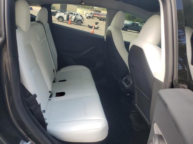 7SAYGDED7SF315919 - 2025 TESLA MODEL Y CHARCOAL photo 10