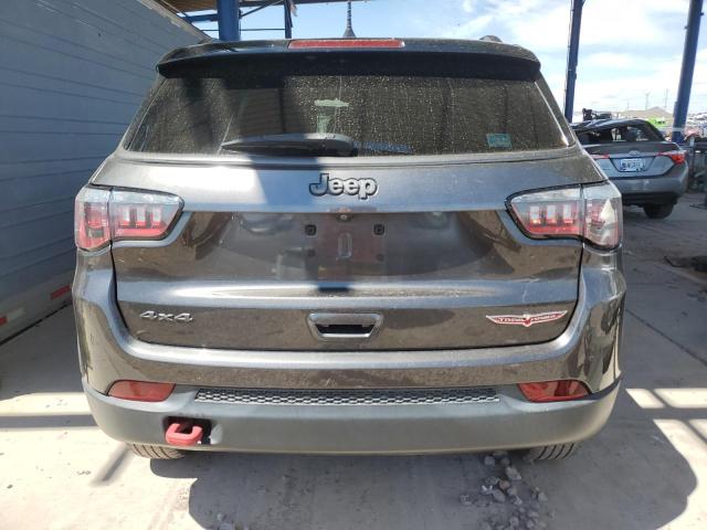 3C4NJDDB9JT451096 - 2018 JEEP COMPASS TRAILHAWK GRAY photo 6