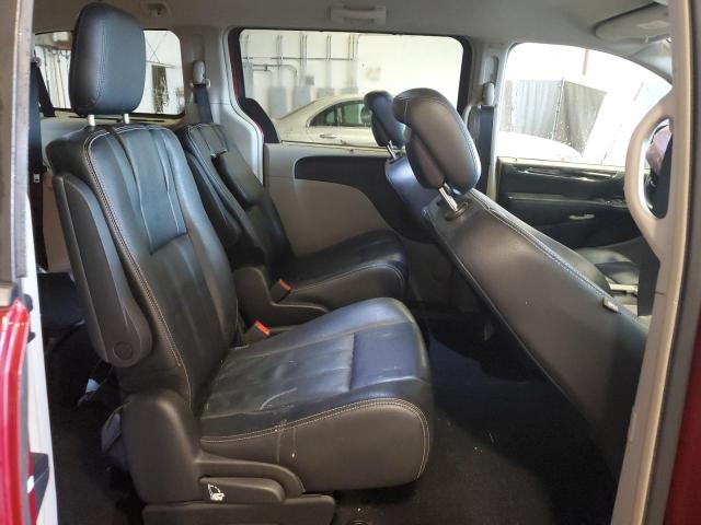 2C4RC1BG6FR711554 - 2015 CHRYSLER TOWN & COU TOURING RED photo 11