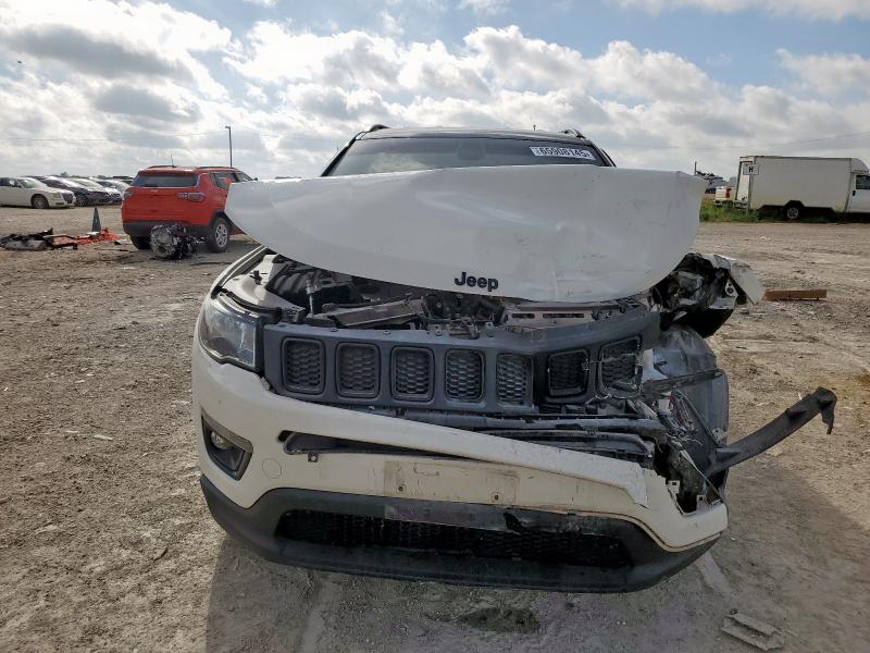 3C4NJDBB8LT156982 - 2020 JEEP COMPASS LATITUDE Blanc photo 5