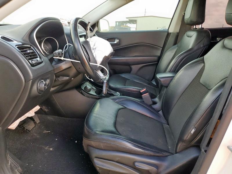 3C4NJDBB8LT156982 - 2020 JEEP COMPASS LATITUDE Blanc photo 7