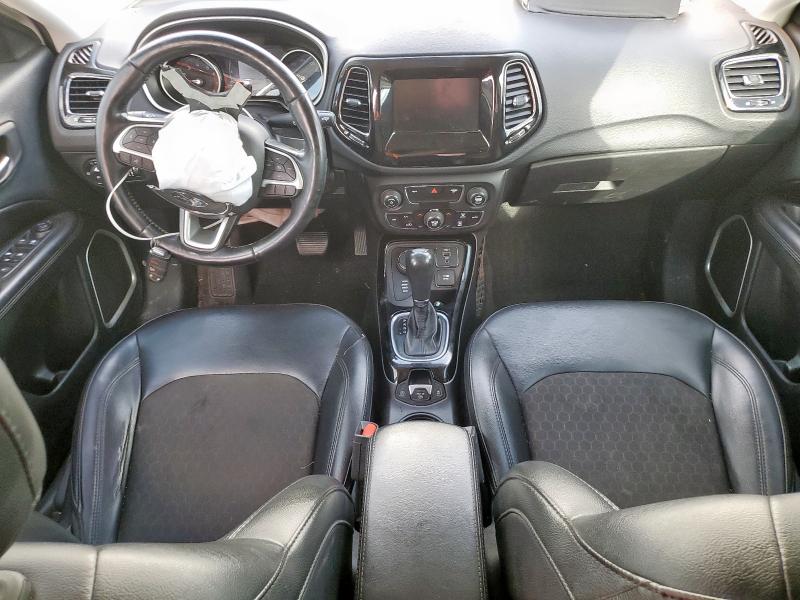 3C4NJDBB8LT156982 - 2020 JEEP COMPASS LATITUDE Blanc photo 8