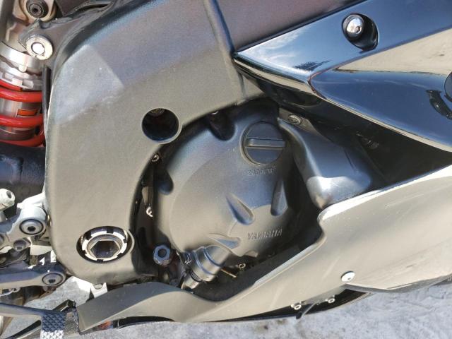 JYARJ12E16A005712 - 2006 YAMAHA YZFR6 L BLACK photo 7