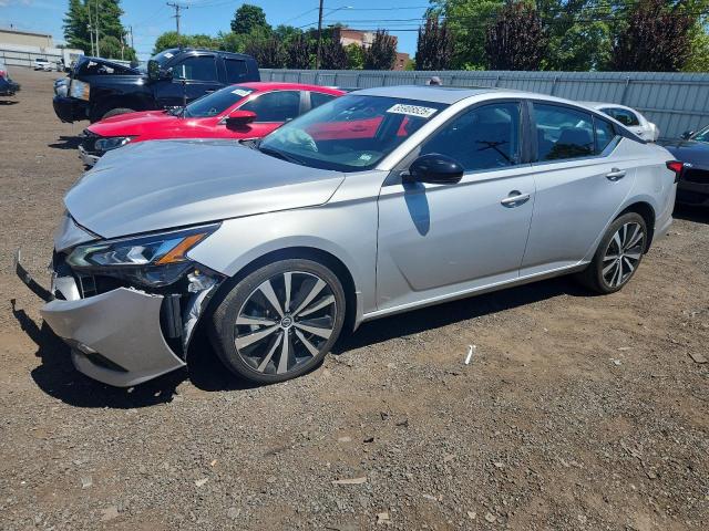 2021 NISSAN ALTIMA SR, 