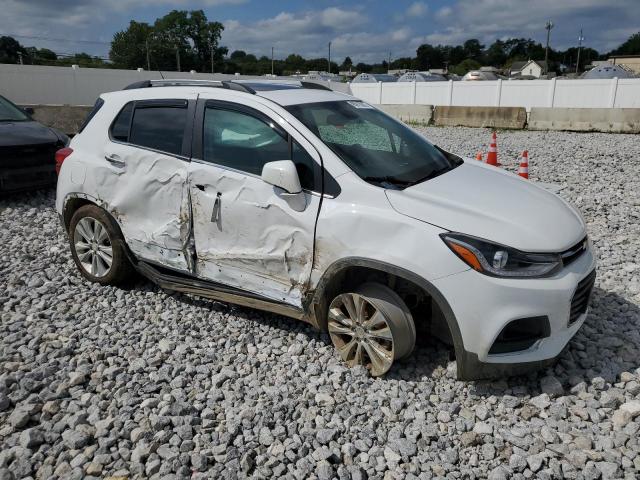 3GNCJRSB0HL289772 - 2017 CHEVROLET TRAX PREMIER WHITE photo 4