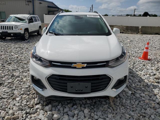 3GNCJRSB0HL289772 - 2017 CHEVROLET TRAX PREMIER WHITE photo 5