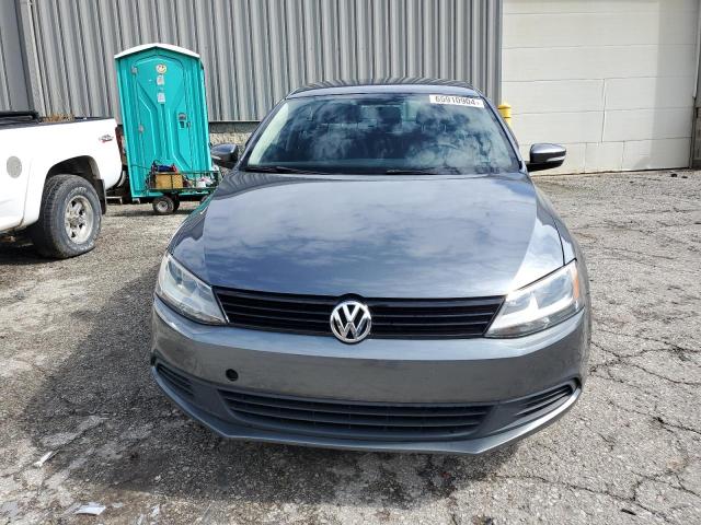 3VWD17AJ8EM419441 - 2014 VOLKSWAGEN JETTA SE GRAY photo 5