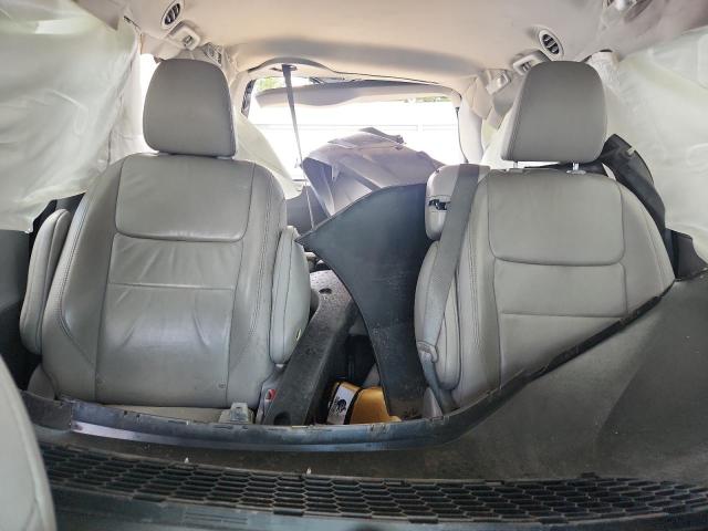 5TDYK3DC3FS590025 - 2015 TOYOTA SIENNA XLE GRAY photo 10