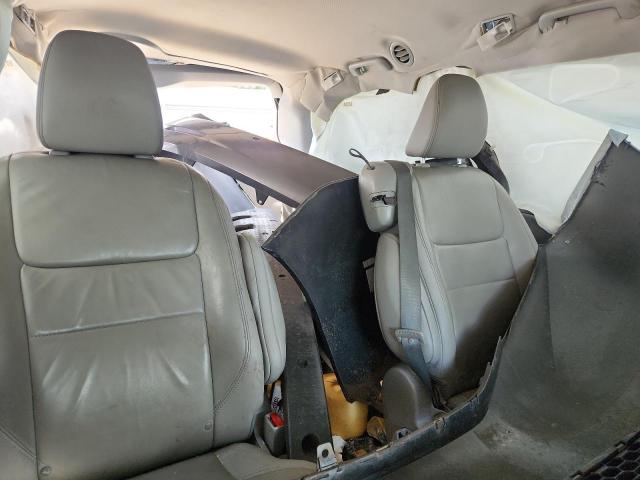 5TDYK3DC3FS590025 - 2015 TOYOTA SIENNA XLE GRAY photo 11