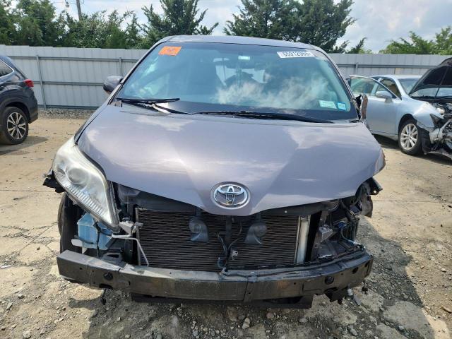 5TDYK3DC3FS590025 - 2015 TOYOTA SIENNA XLE GRAY photo 5
