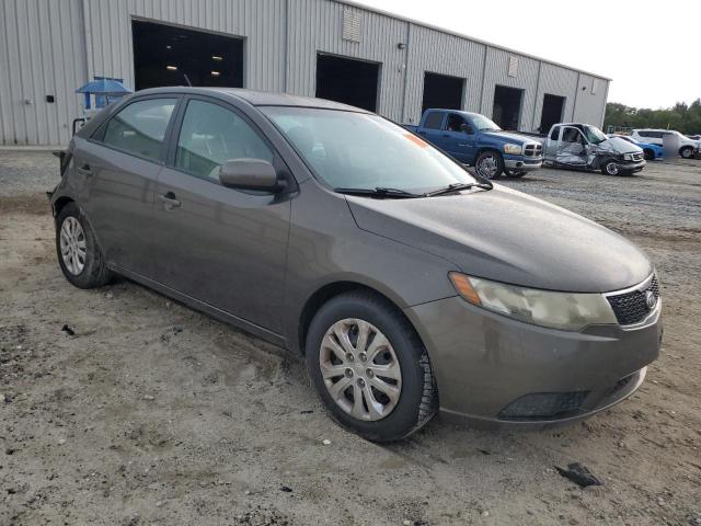 KNAFU4A20B5361253 - 2011 KIA FORTE EX BROWN photo 4