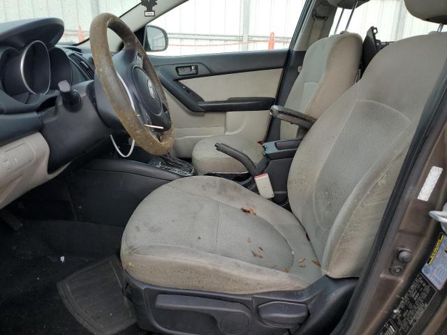 KNAFU4A20B5361253 - 2011 KIA FORTE EX BROWN photo 7