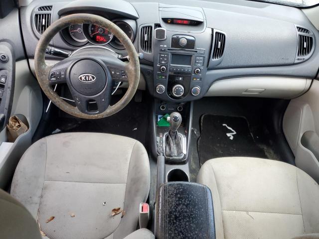 KNAFU4A20B5361253 - 2011 KIA FORTE EX BROWN photo 8