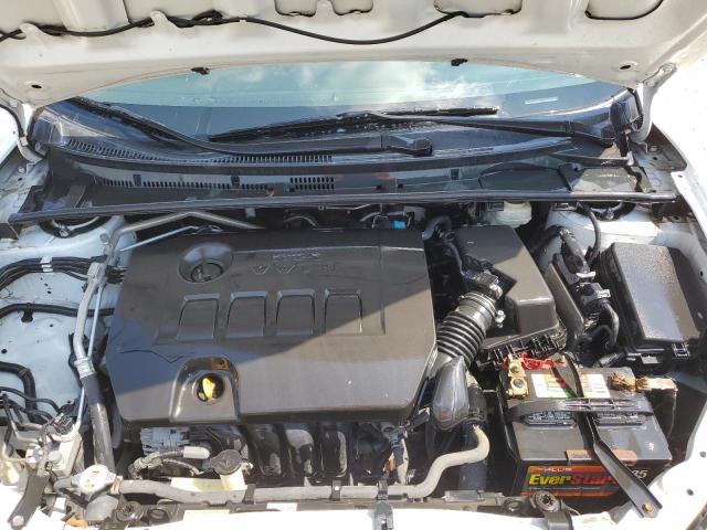 2T1BURHE6JC055657 - 2018 TOYOTA COROLLA L 白色 照片 11