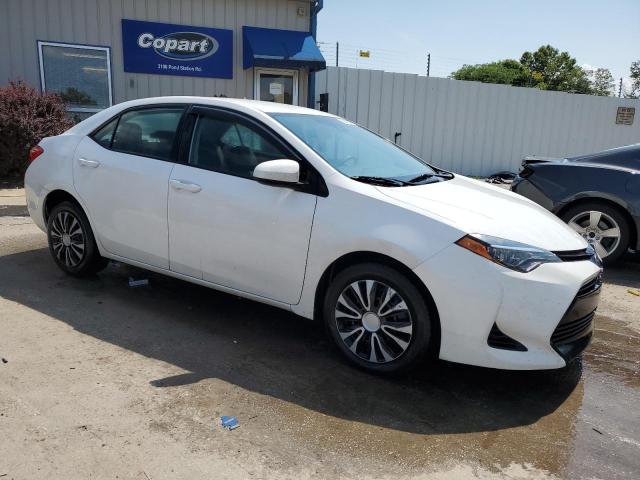 2T1BURHE6JC055657 - 2018 TOYOTA COROLLA L 白色 照片 4