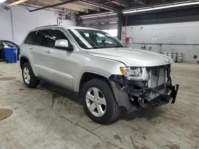 1C4RJFAG7CC291635 - 2012 JEEP GRAND CHER LAREDO 银色 照片 4