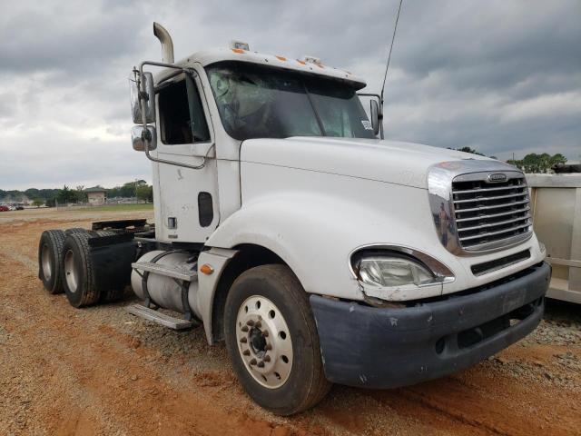 1FUJA6CK35LU00716 - 2005 FREIGHTLINER CONVENTION COLUMBIA WHITE photo 1