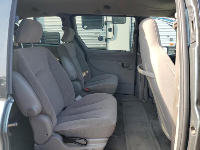 2C4GP24363R245051 - 2003 CHRYSLER TOWN & COU 绿色 照片 11