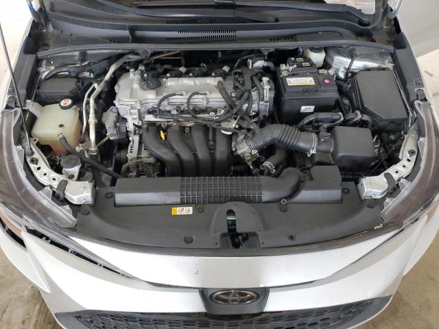 5YFEPRAE7LP083047 - 2020 TOYOTA COROLLA LE SILVER photo 11