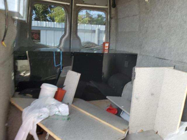 WD0PE745985228258 - 2008 DODGE SPRINTER 2500 SILVER photo 10