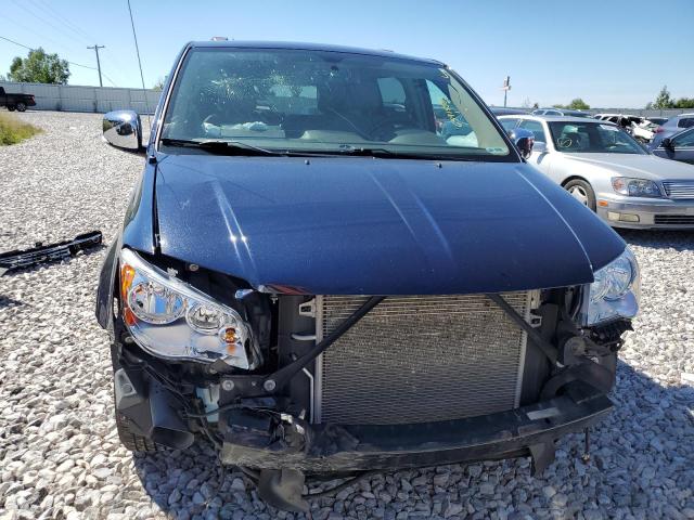 2C4RC1CG3ER408955 - 2014 CHRYSLER TOWN & COU TOURING L BLUE photo 5